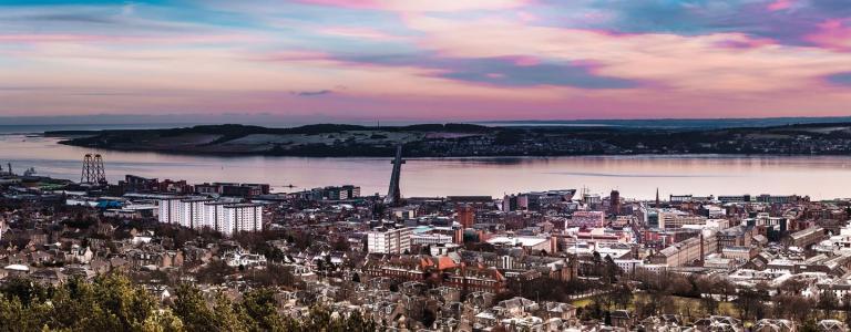 Electric Vehicles reduce CO2 for city council