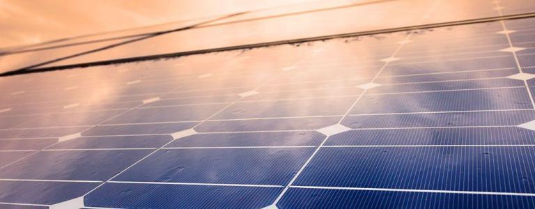 How a solar PV system with battery storage makes your business more resilient