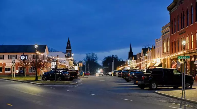Village of Avon NY Implements Future-Enabled Street Light Technology